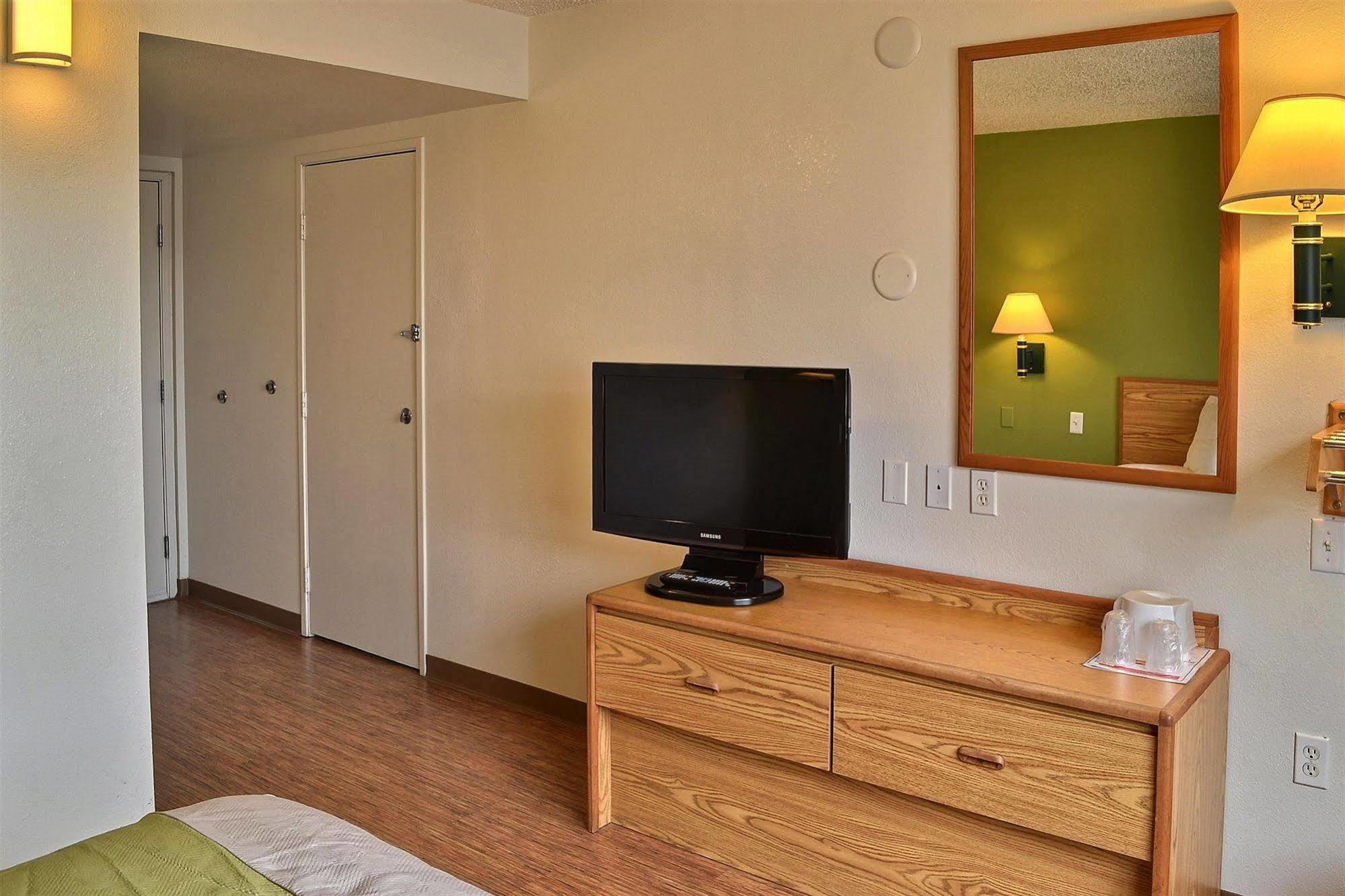 Motel 6-Billings, Mt - North Екстер'єр фото